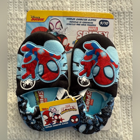 Marvel Other - Marvel Spidey and His Amazing Friends toddler character slippers in size 9/10